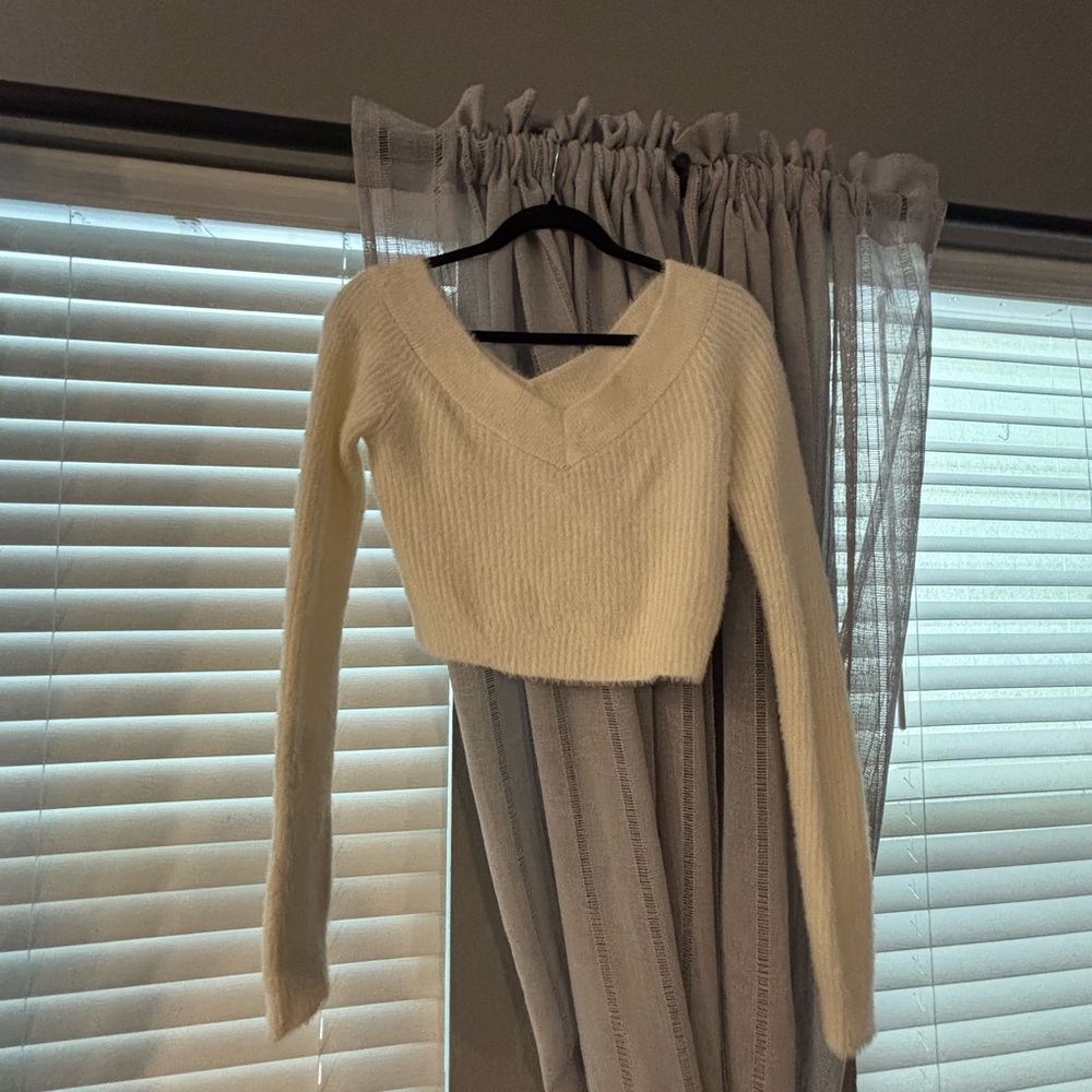 Cream V-Neck Knit Sweater